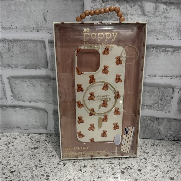 xo poppy Honey Bear iPhone Case - Cream - Picture 1 of 4